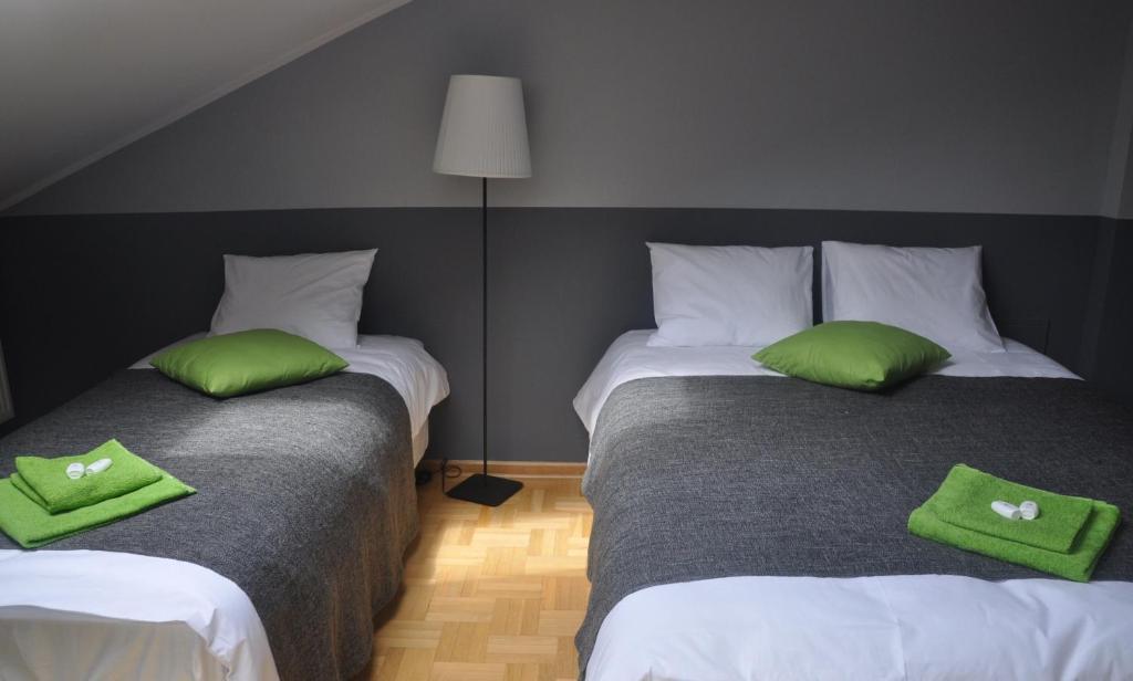 Anton House Hotel Warsaw Room photo